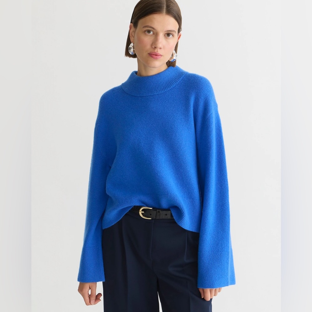 J.Crew Chunky crewneck sweater in Supersoft yarn
